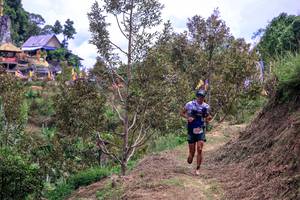 BIB: 
                            <button type="button" onclick="openModal(24843676)" class="btn btn-primary btn-sm float-right btn-popup" data-toggle="modal" data-target=".modal-high-quality">
                        <i class="fas fa-shopping-cart"></i> Add to Cart
                    </button>
                                            <button type="button" onclick="isThisMe(24843676, true)" class="btn btn-success btn-sm float-right btn-popup btn-isme hidden" data-toggle="tooltip" data-placement="bottom" title="นี่คือรูปของคุณใช่ไหม คลิกที่นี่เพื่อเอาเข้าอัลบั้ม">
                        <i class="fas fa-plus"></i> Add to album
                    </button>
                    <button type="button" onclick="isThisMe(24843676, false)" class="btn btn-warning btn-sm float-right btn-popup btn-isnotme hidden">
                        <i class="fas fa-ban"></i> Remove from album
                    </button>